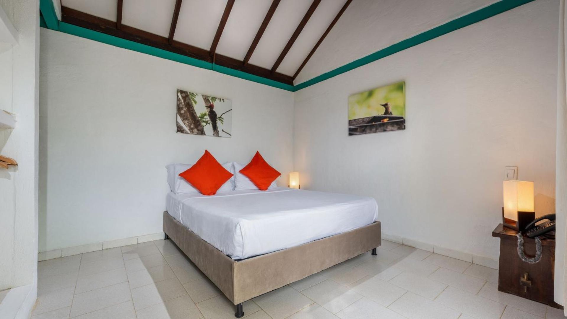 Aite Hotel Palomino Buitenkant foto