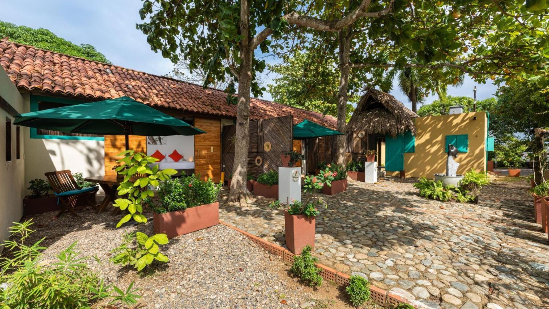 Aite Hotel Palomino Buitenkant foto